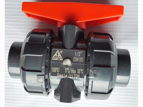 UPVC双由令球阀 VT DN15